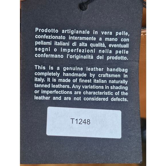 Valentina Fiore Made in Italy with Finest Leather Crossbody Stud Bag. NWT, New - Picture 7 of 10